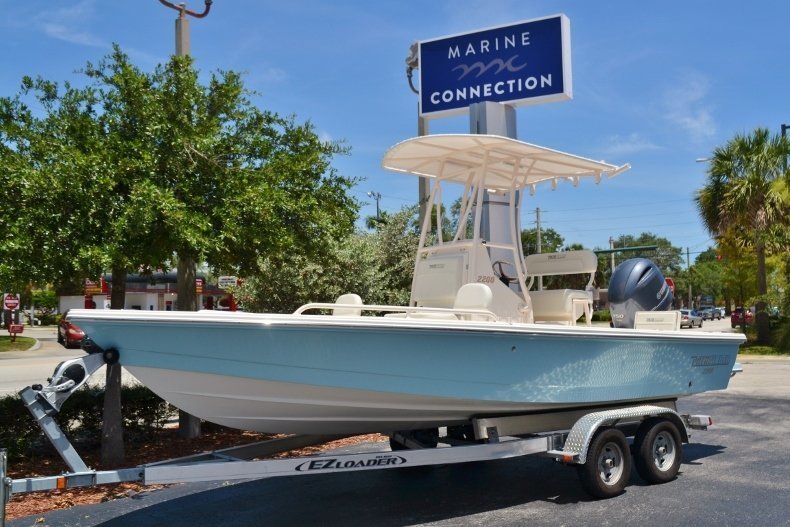 New 2018 Pathfinder 2200 TRS Bay Boat boat for sale in Vero Beach, FL
