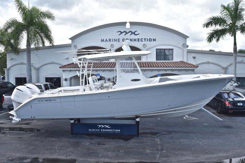 New 2019 Cobia 320 Center Console boat for sale in West Palm Beach, FL