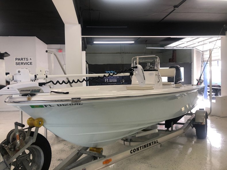 Used 2016 Sportsman 20 Island Bay boat for sale in Miami, FL