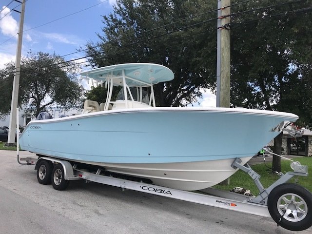 New 2019 Cobia 277 Center Console boat for sale in Miami, FL