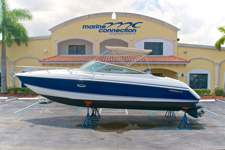 Used 2003 Formula 280 Sun Sport boat for sale in West Palm Beach, FL