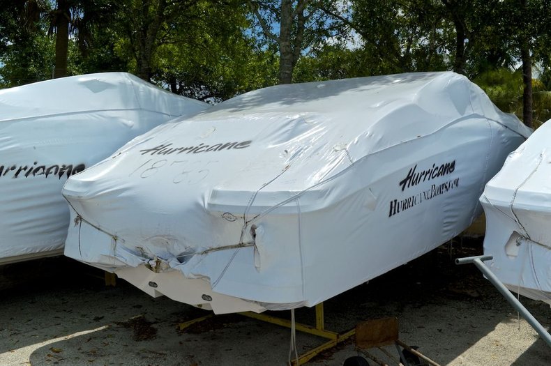 New 2014 Hurricane SunDeck SD 2200 OB boat for sale in West Palm Beach, FL