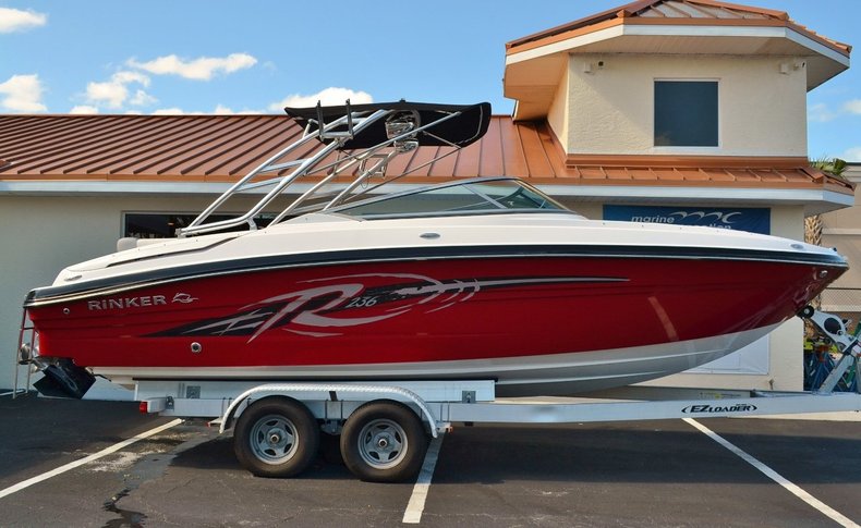 New 2014 Rinker Captiva 236 Bowrider boat for sale in Vero Beach, FL