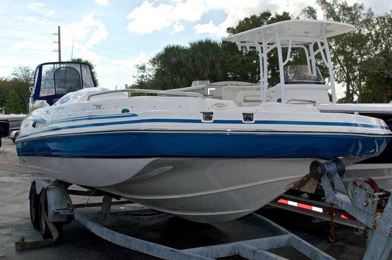 New 2014 Hurricane SunDeck Sport SS 232 OB boat for sale in West Palm Beach, FL