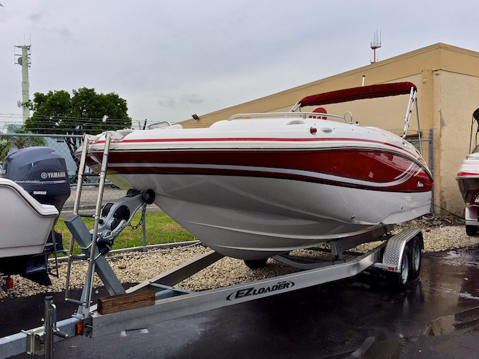 New 2014 Hurricane SunDeck Sport SS 220 OB boat for sale in Miami, FL
