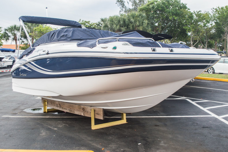 New 2014 Hurricane SunDeck SD 2000 OB boat for sale in Miami, FL