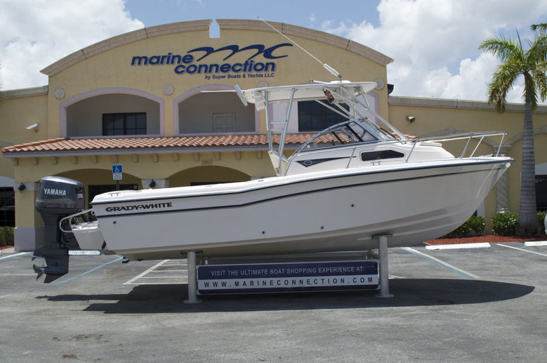 Used 2000 Grady-White Seafarer 228 Walk Around boat for sale in West Palm Beach, FL