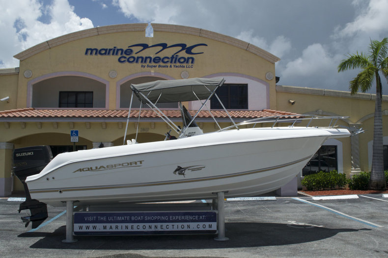 Used 2003 Aquasport 205 Osprey CC boat for sale in West Palm Beach, FL