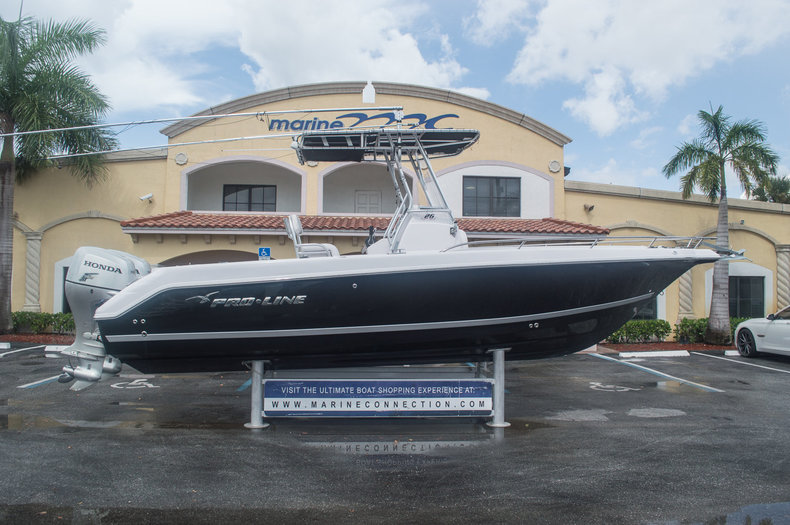Used 2008 Pro-Line 26 Super Sport CC boat for sale in West Palm Beach, FL