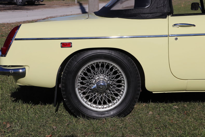 47417f92111e7 low res 1969 mg mgc