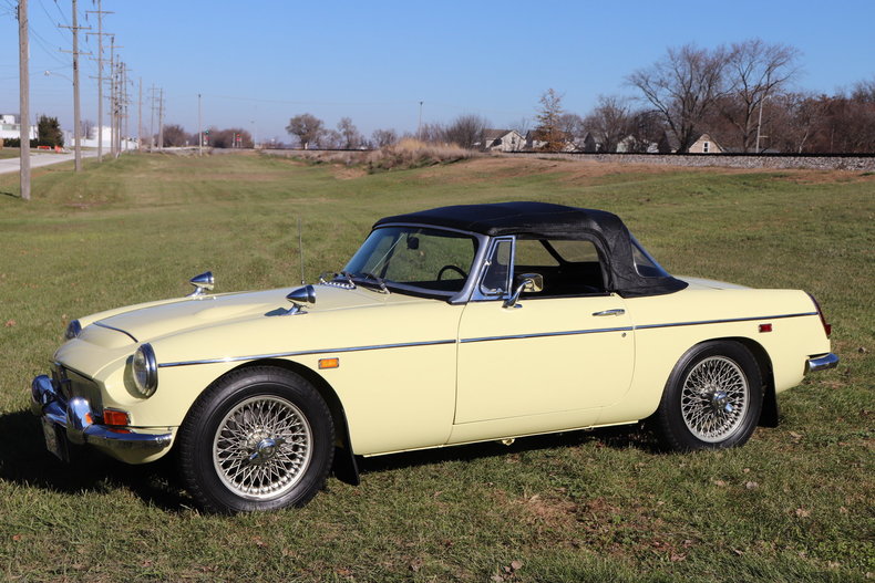 47418555f4fe2 low res 1969 mg mgc