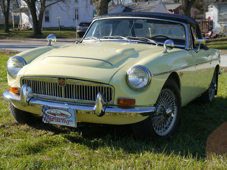 47430bc0b1df0 low res 1969 mg mgc