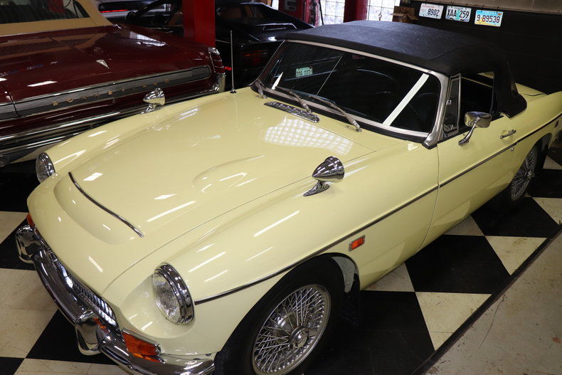 50373fe74dea9 low res 1969 mg mgc