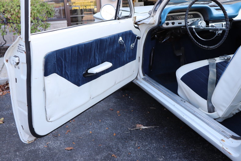 46660d902bbf7 low res 1960 chevrolet corvair 700