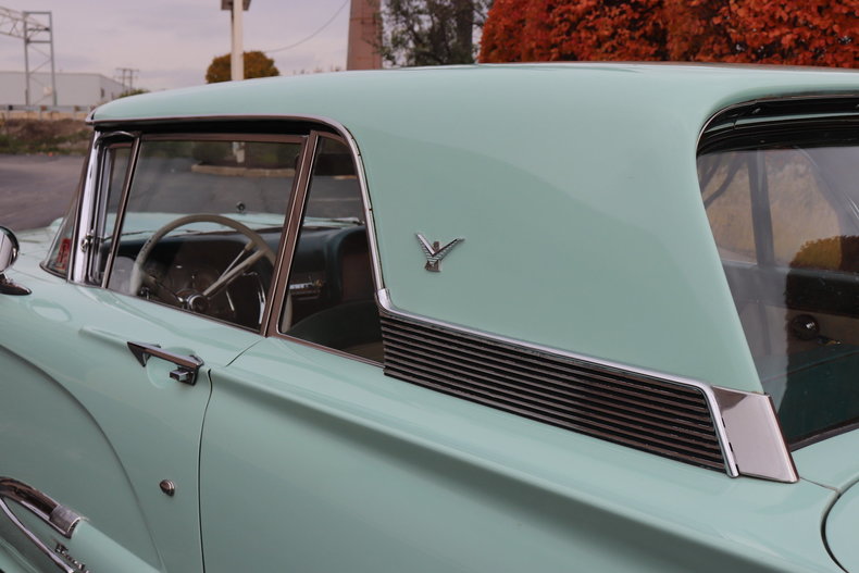 46799e525b6e4 low res 1959 ford thunderbird