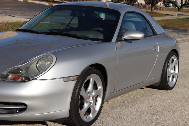 4744769c2f7d3 low res 2000 porsche 911