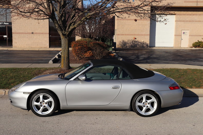 474700ec424aa low res 2000 porsche 911