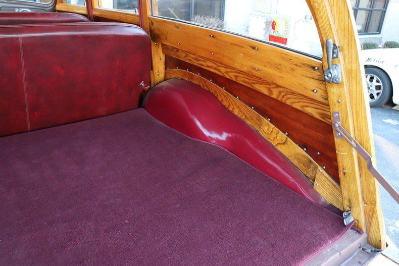 48147e6b43392 low res 1947 pontiac streamliner woody