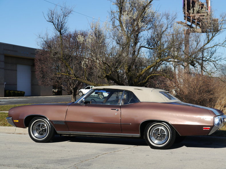 4823326258d07 low res 1971 buick skylark convertible