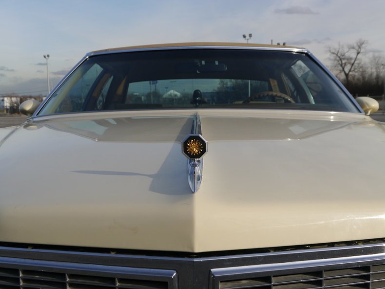 48451d9317125 low res 1976 pontiac bonneville brougham
