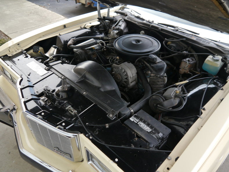 484903e51c4f7 low res 1976 pontiac bonneville brougham