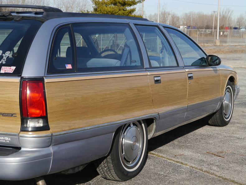 4839780251629 low res 1995 chevrolet caprice classic station wagon