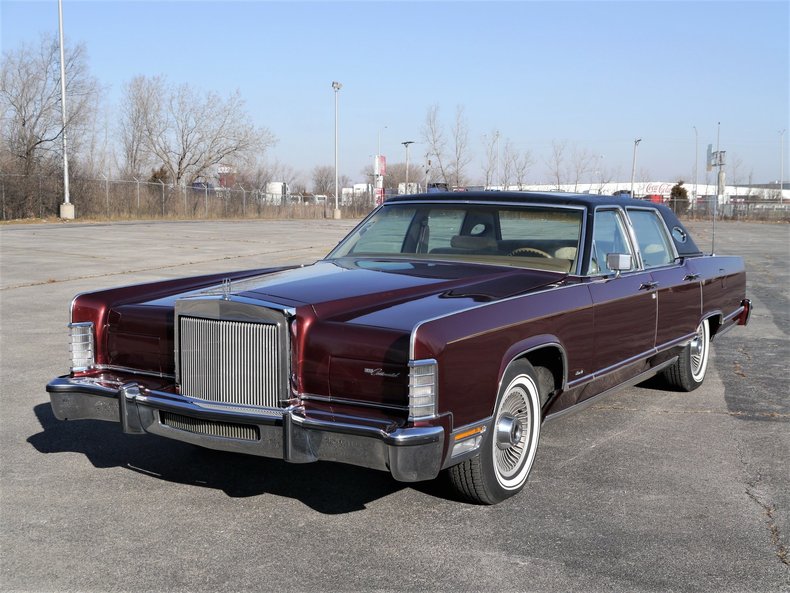 48942ac45dbdd low res 1979 lincoln town car