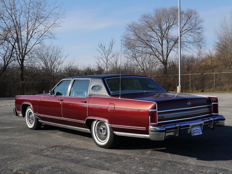 4894812f99b90 low res 1979 lincoln town car