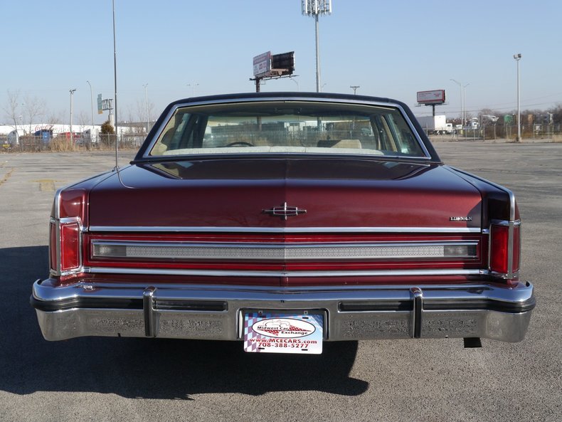 48957c9cc3e4f low res 1979 lincoln town car