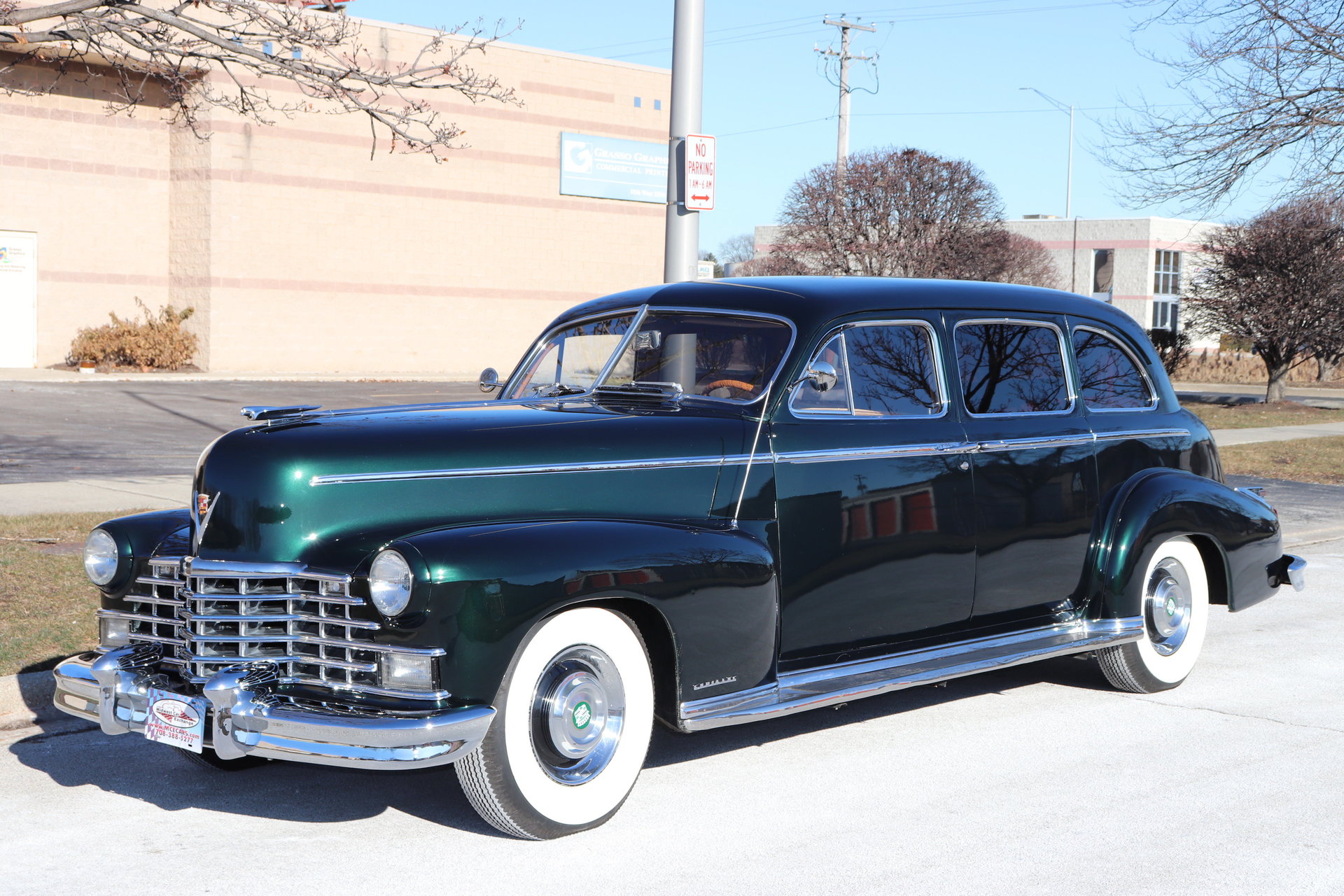 Diecast model cars Cadillac Fleetwood 1/43 Stamp Models Sixty Special metallise red foncé 1940