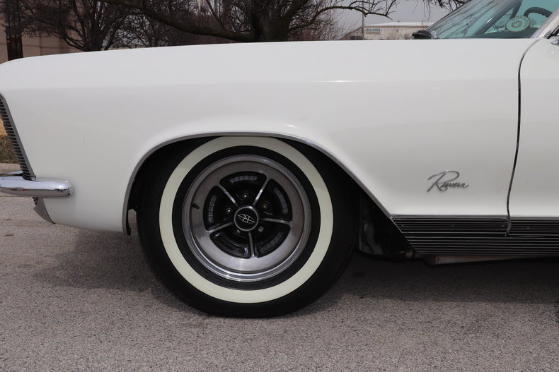 5078471e18d98 low res 1965 buick riviera