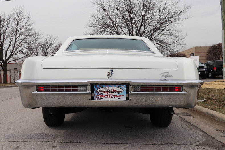 507958f72f554 low res 1965 buick riviera