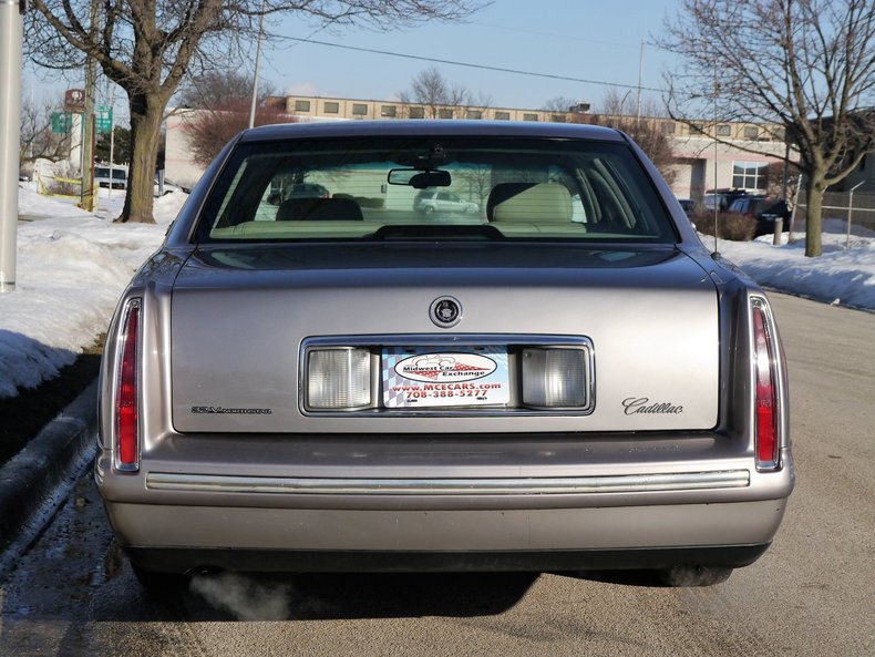 501409eb10469 low res 1997 cadillac deville