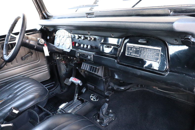 5060629ef28f6 low res 1977 toyota land cruiser