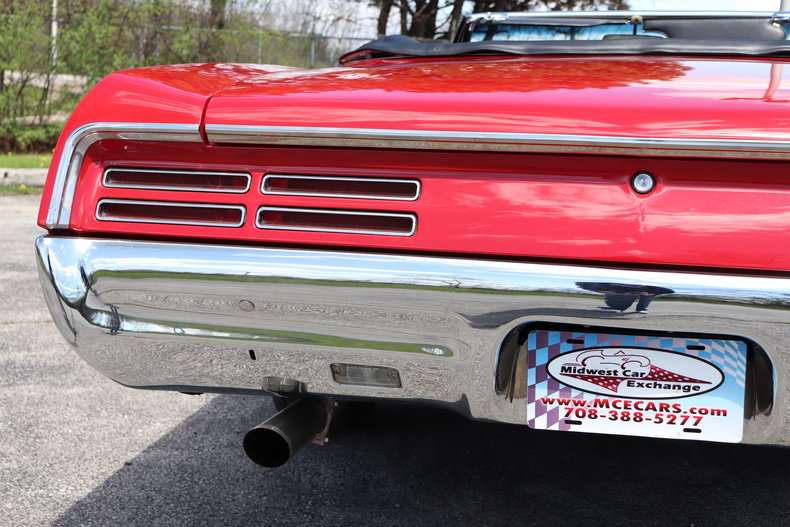 52000422ba9e3 low res 1967 pontiac gto convertible