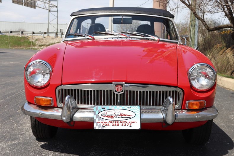 51740aeeefe08 low res 1969 mg mgb