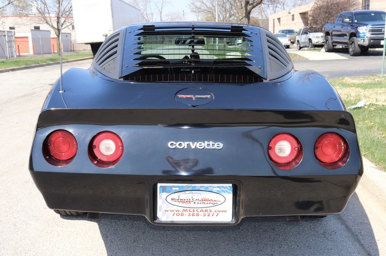 5183484366b30 low res 1981 chevrolet corvette