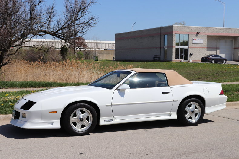 5208395f5c143 low res 1992 chevrolet camaro