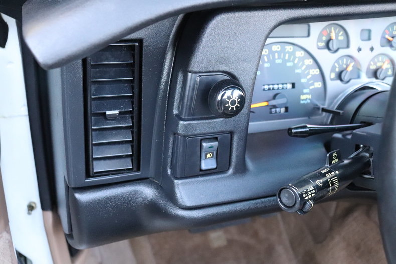 521347772bdc9 low res 1992 chevrolet camaro