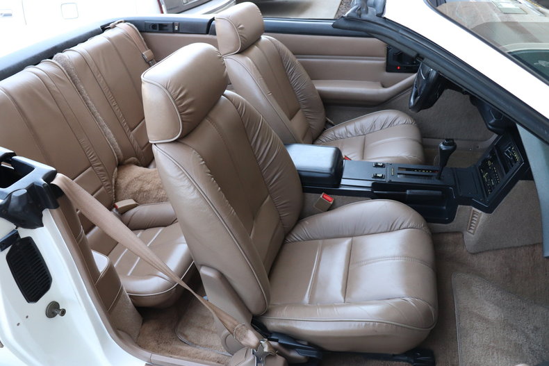 521551c060538 low res 1992 chevrolet camaro