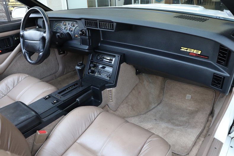 52158181f008c low res 1992 chevrolet camaro