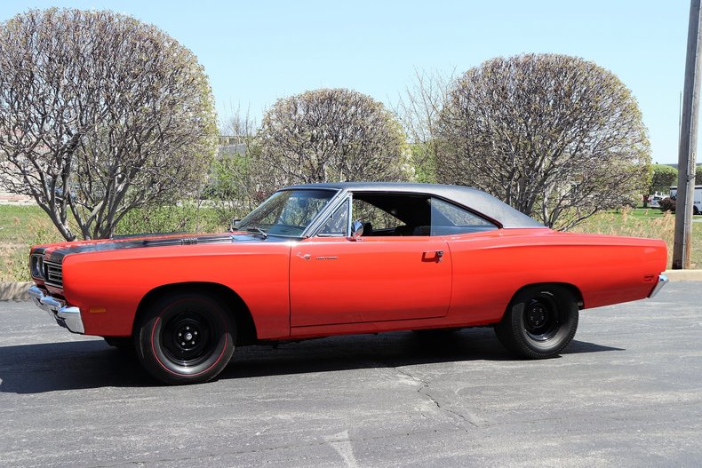 52230c1e3bc60 low res 1969 plymouth roadrunner