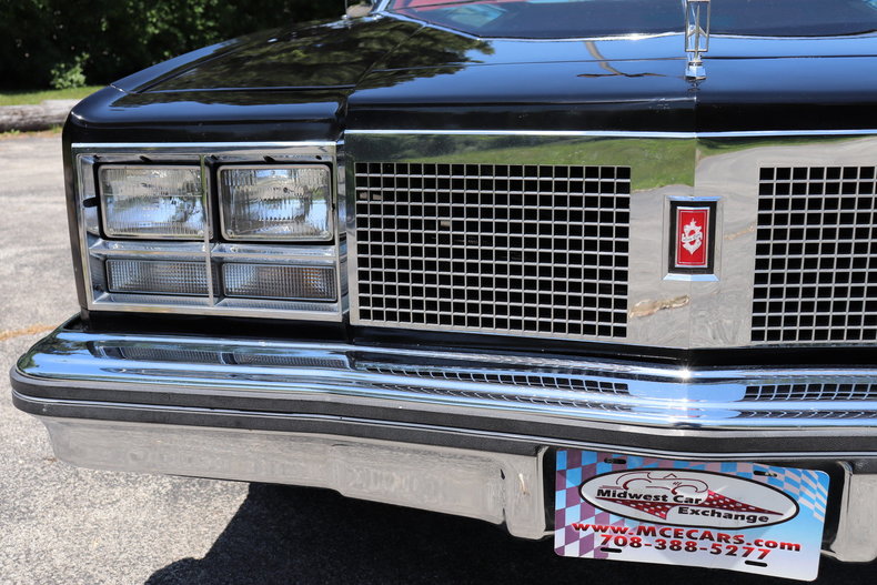 534811ec31f89 low res 1977 oldsmobile 98 regency