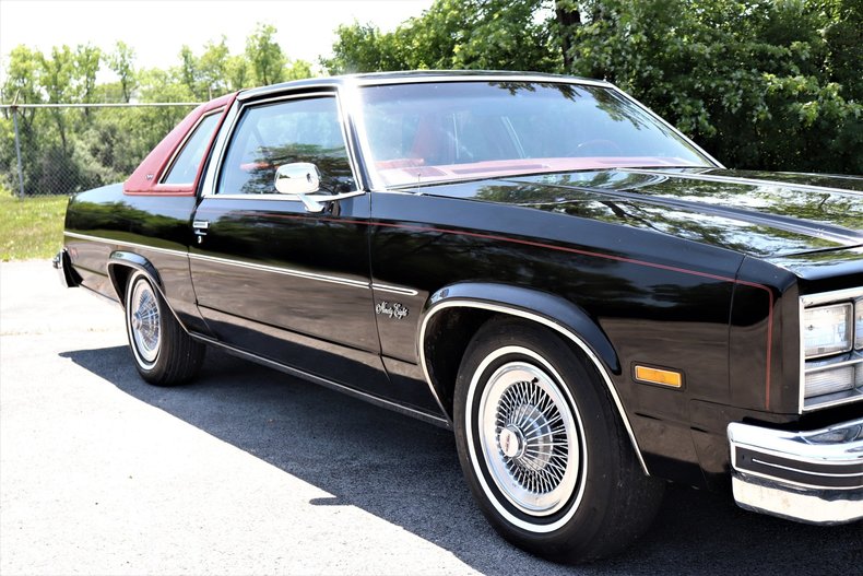 5358614301dec low res 1977 oldsmobile 98 regency