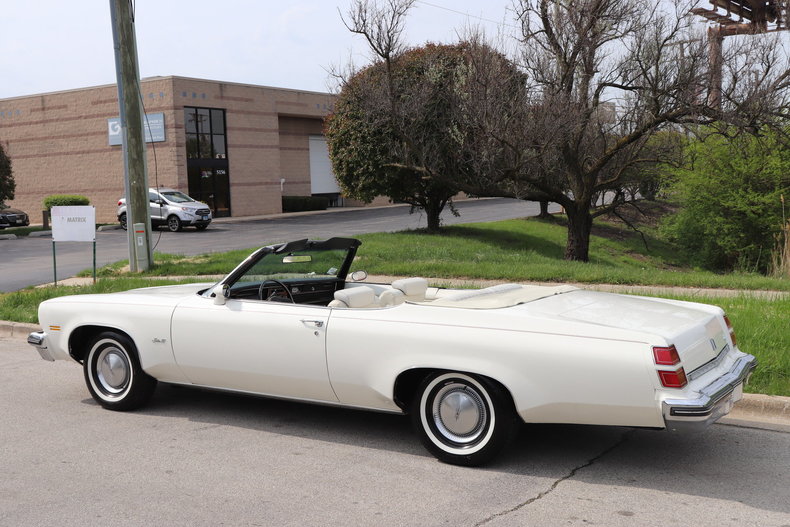 523402a0022ad low res 1974 oldsmobile delta 88 royale convertible