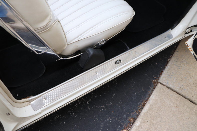 52392459f3d48 low res 1974 oldsmobile delta 88 royale convertible