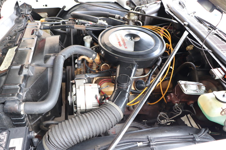 5621690422e00 low res 1974 oldsmobile delta 88 royale convertible