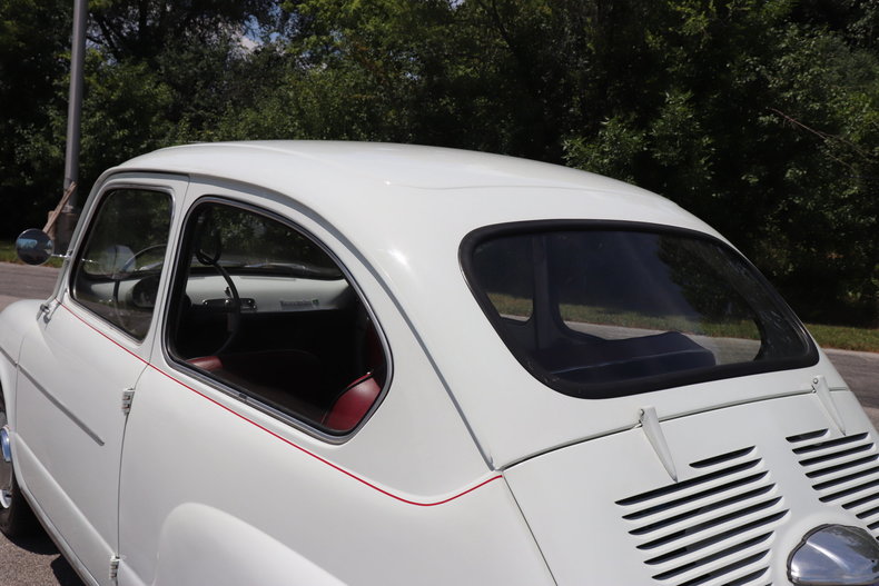 55564899ef187 low res 1969 fiat 600d