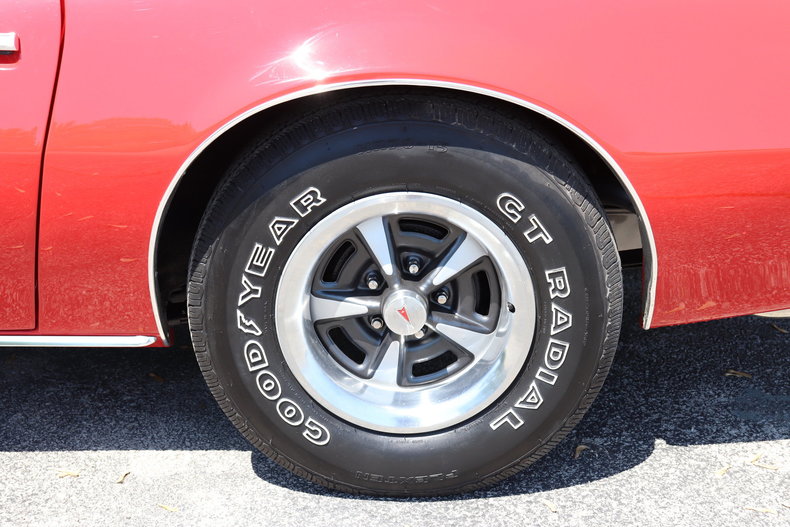 527361b22c363 low res 1974 pontiac firebird formula 400