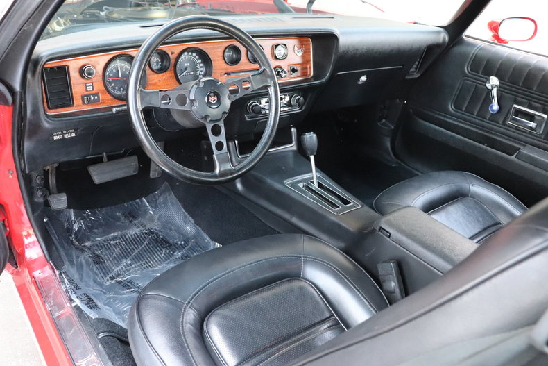 527632fc2b056 low res 1974 pontiac firebird formula 400